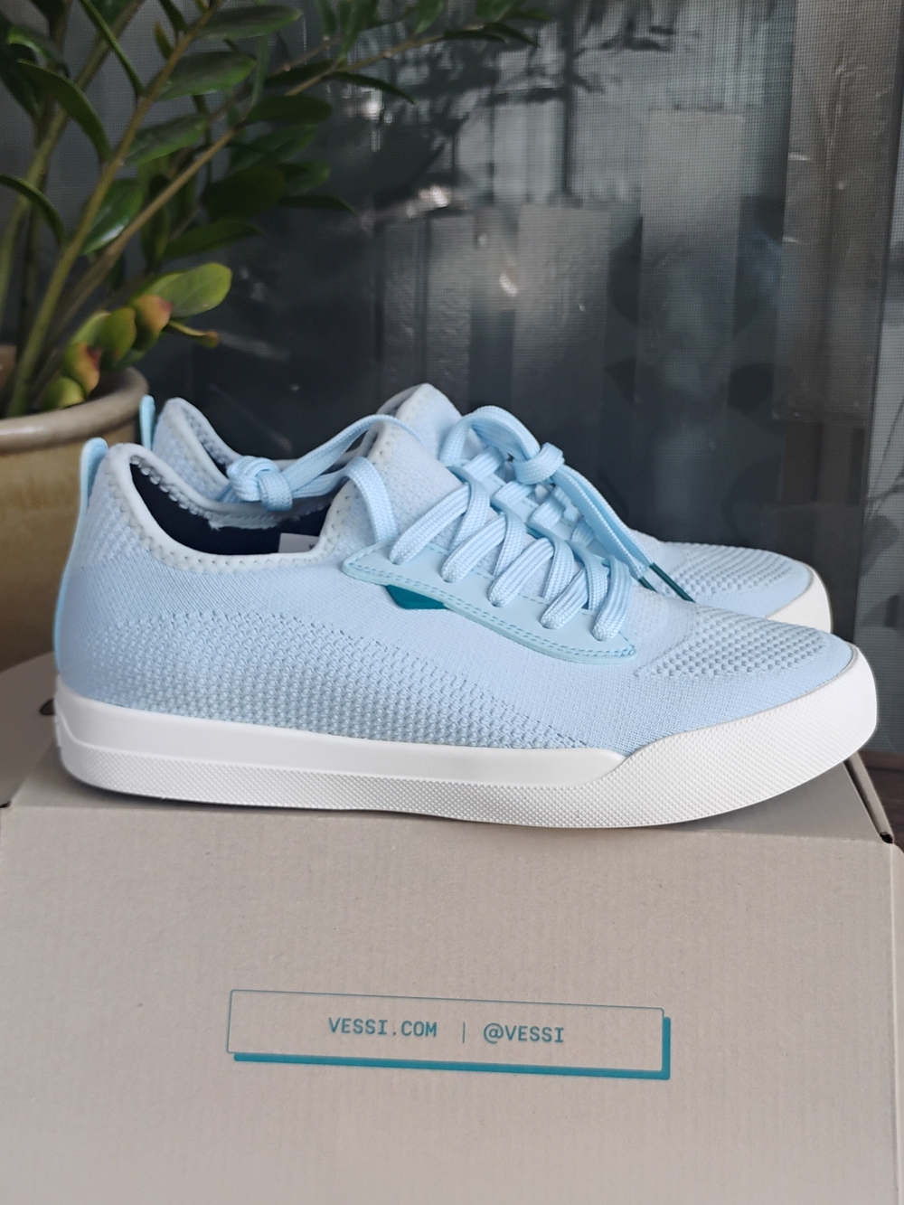 Vessi Weekend Glacier Blue Knit Women's Sneaker Size 8